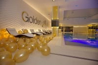 Общественный бассейн в зоне отдыха Golden Mile Общественный бассейн в зоне отдыха Golden Mile
